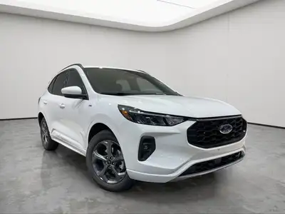 INTELLIGENT ADAPTIVE CRUISE CONTROL, LANE CENTRING ASSIST, HEATED FRONT SEATS, POWER LIFTGATE, EVASI...