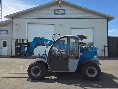 Ray's Equipment Sales Ltd. - 2014 Genie 5519 Telehandler with 4102 hours, A/C, 19' reach, 5500 lbs l...