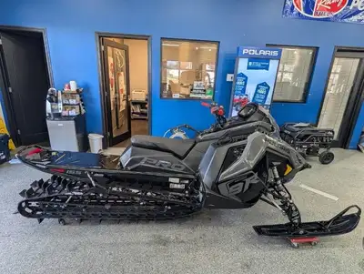 POLARIS PRO RMK 9R 155 2.75 2025 PDSF : 17895.0$ Transport et préparation : 0.0$ Supplément logistiq...