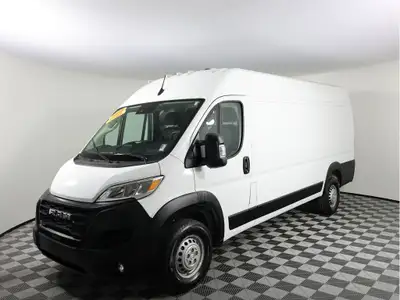 Built to go big, our 2025 RAM ProMaster 3500 Tradesman High Roof Cargo Van delivers towering capabil...