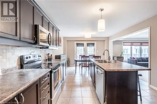 199 EMICK Drive Ancaster, Ontario in Houses for Sale in Hamilton - Image 19
