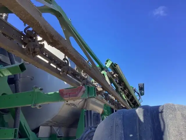 2022 John Deere 616R in Farming Equipment in Swift Current - Image 31