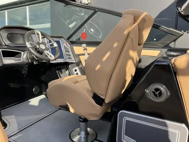2022 Mastercraft X26 in Powerboats & Motorboats in St. Albert - Image 12