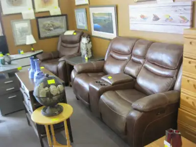 AUCTION - FURNITURE/MORE - ONLINE - SATURDAY, MAY 30TH - 8 AM, View more
