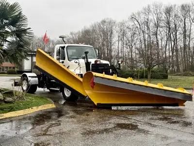 2016 Freightliner 108SD 2016 Freightliner 108SD Plow Truck Cummins ISL 6 Cylinder Diesel 350 hp Engi...