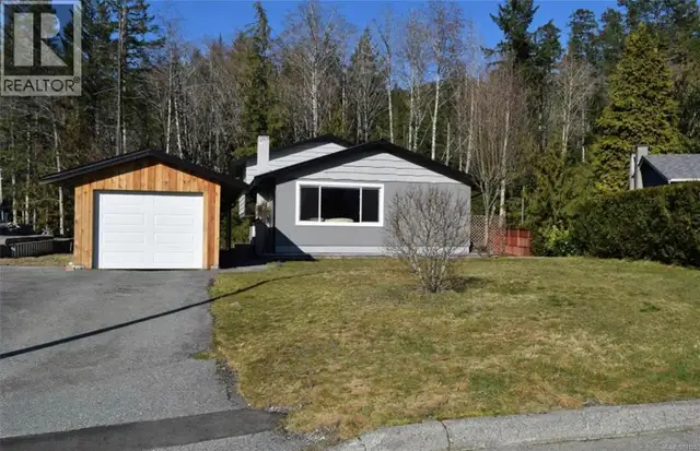 630 Dogwood Dr Gold River, British Columbia in Houses for Sale in Campbell River - Image 2