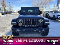 This Jeep Wrangler delivers a Gas/Electric V-6 3.6 L/220 engine powering this Automatic transmission... (image 1)