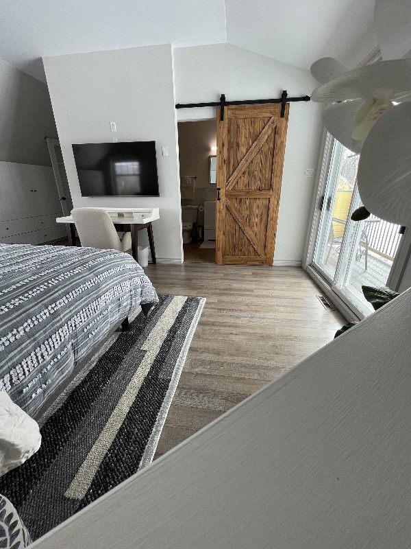 Chambre rénovée en colocation Prévost avec salle de bain prive dans Chambres à louer et colocs  à Laurentides - Image 2