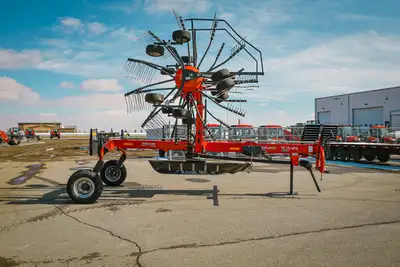 Welcome to Tractorland! Used 2023 Kubota RA2072 rotary rake. Used for one season and in excellent co...