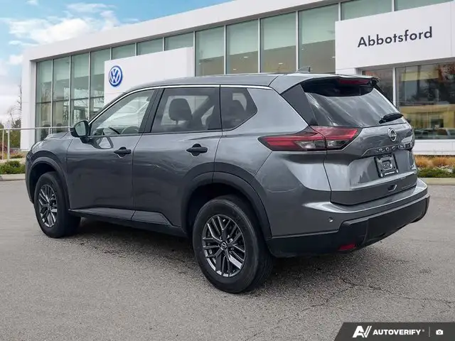 2024 Nissan Rogue S | Screen Display | Backup Camera in Cars & Trucks in Abbotsford - Image 4