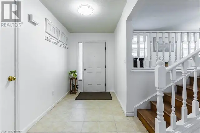 39 WILDFLOWER Lane Brantford, Ontario63006664374401124