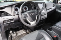 LOW KM SAFETY CERTIFICATION INCLUDED IN THE PRICE The Toyota Sienna SE 8-Passenger Family Ready & Fu... (image 8)