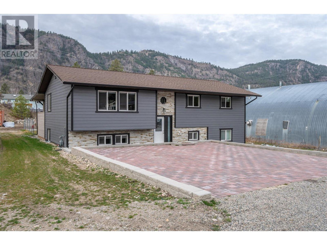 1720 OLIVER RANCH Road Okanagan Falls, British Columbia in Houses for Sale in Penticton - Image 3