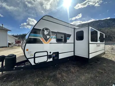 Welcome to Rock Island RV Exceptionally versatile, incredible quality, style and features designed t...
