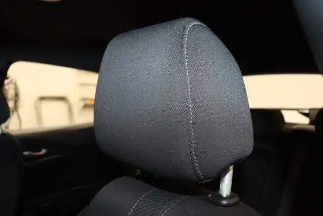 2018 Honda Civic Hatchback LX in Cars & Trucks in Saskatoon - Image 17