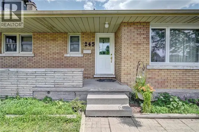 245 EIGHTH Avenue Kitchener, Ontario in Houses for Sale in Kitchener / Waterloo - Image 5