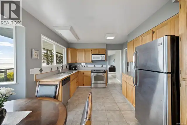 3440 Sandpiper Dr Courtenay, British Columbia in Houses for Sale in Comox / Courtenay / Cumberland - Image 22