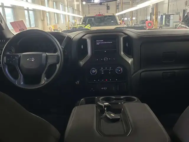 2024 Chevrolet Silverado 1500 Custom Trail Boss TRAIL BOSS/4W... in Cars & Trucks in Belleville - Image 3