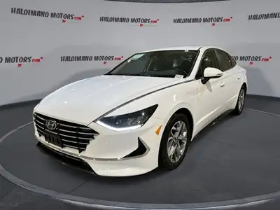 // ACCIDENT FREE!! // Meet a smart, comfortable sedan that fits Canadian driving year-round. This 20...