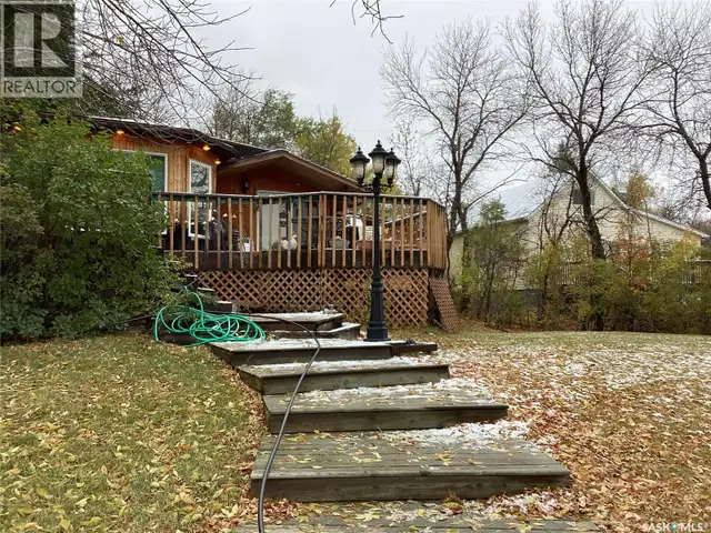 704 Grove AVENUE Saskatchewan Beach, Saskatchewan in Houses for Sale in Moose Jaw - Image 18