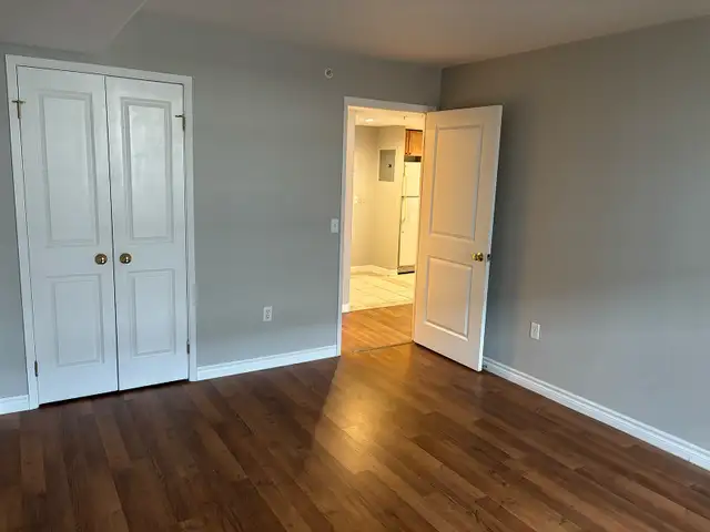 BEAUTIFUL - 1 BEDROOM ON BARRINGTON in Long Term Rentals in City of Halifax - Image 7