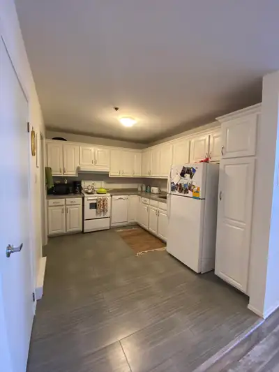 Bright 1-Bedroom Apartment Available June 1st! This beautiful 1-bedroom, 1-bathroom suite is located...