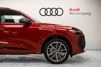This Audi Q5 delivers a Intercooled Turbo Gas/Electric I-4 2.0 L/121 engine powering this Automatic... (image 4)