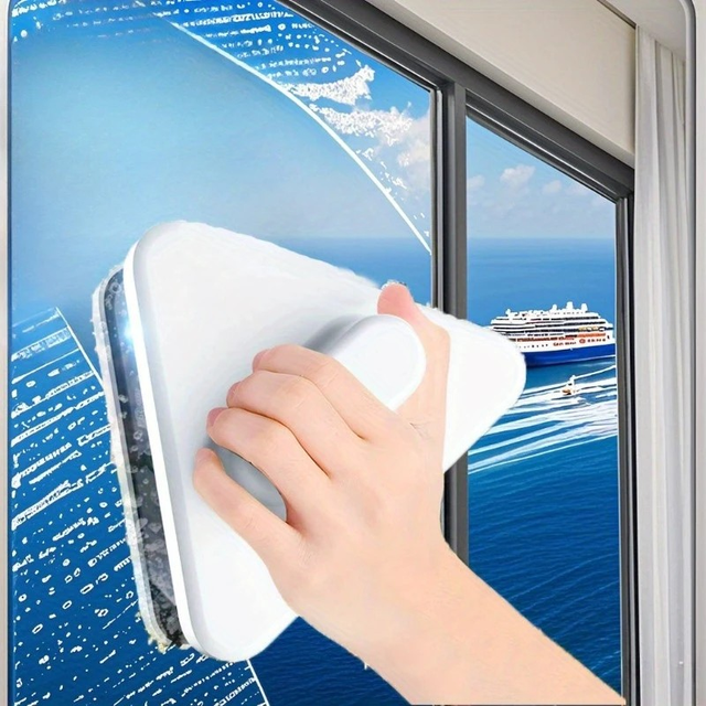 Magnetic Glass Cleaning Tool in Other in Mississauga / Peel Region - Image 6
