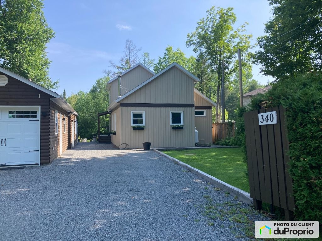 $389,900 - 1 1/2 Storey for sale in St-Tite — photo 2