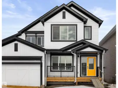 Built by Sterling Homes, this welcoming duplex in SouthCreek offers a relaxed lifestyle with bright,...