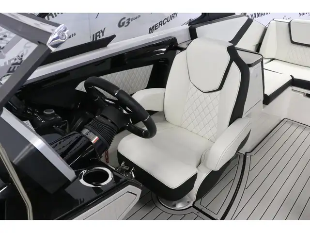 2026 Yamaha 252S in Powerboats & Motorboats in Laurentides - Image 8