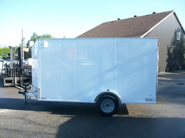 2025 Weberlane ALUMINIUM 6' X 12' V-NOSE 1 ESSIEUX RAMPE VTT MOT in Cargo & Utility Trailers in Laval / North Shore - Image 7