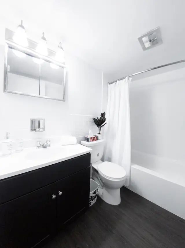 ALL INCLUSIVE - 2BR Pinegrove Apts in Waterloo in Long Term Rentals in Kitchener / Waterloo - Image 11