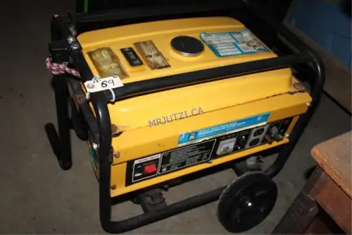 At M.R. Jutzi Auctions we're having our monthly Tool & Equipment Auction! This month we have woodwor...