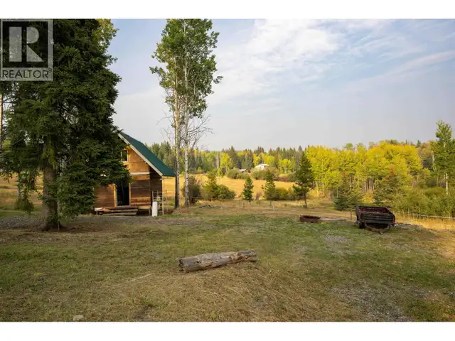 7470 CARIBOO CHALET ROAD Deka Lake / Sulphurous / Hathaway Lakes in Houses for Sale in 100 Mile House - Image 3