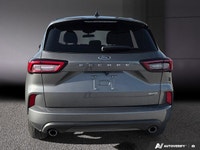 2024 Ford Escape Le Ford Escape ST-Line 2024 combine polyvalence et sportivité dans un VUS compact c... (image 3)