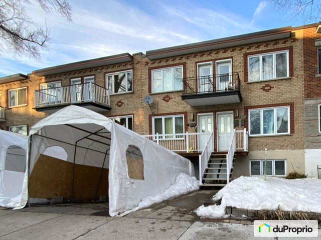860 000$ - Quadruplex à Villeray / St-Michel / Parc-Extension dans Maisons à vendre  à Ville de Montréal - Image 2