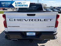 Trail Boss, Low Km's, 5.3L, Dark Essentials Pkg, Black Assist Steps, Tow Pkg W/Trailer Brake Control... (image 9)