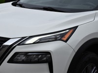 Apple CarPlay, Android Auto, Heated Seats, Heated Steering Wheel, Aluminum Wheels! This 2022 Rogue s... (image 8)