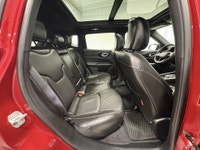 2025 Jeep Compass Trailhawk TRAILHAWK ELITE | SUNROOF | ALPINE SOUND | REMOTE 4WD. Red Hot Pearlcoat... (image 8)