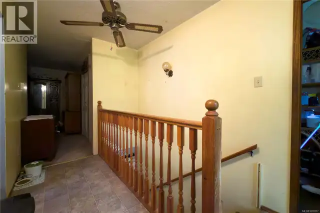 9571 Gleadle Rd Black Creek, British Columbia in Houses for Sale in Comox / Courtenay / Cumberland - Image 14