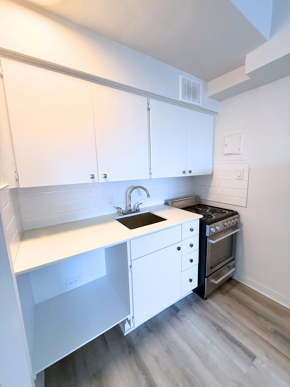 175 Sherbrooke O — photo 3