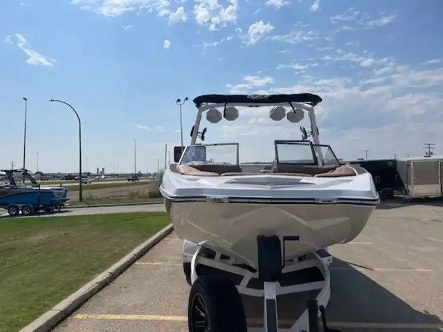 2025 Tige 24RZX in Powerboats & Motorboats in Saskatoon - Image 20