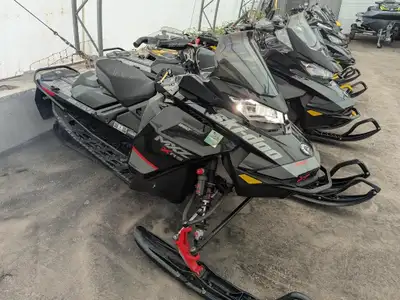 2020 Ski-Doo MXZ XRS 850 129 2020 MXZ XRS 850 129 9174 KM'S, RIPSAW TRACK ...
