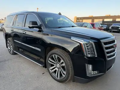 2015 CADILLAC Escalade 4MK Auto 514 865 4438 2015 Cadillac Escalade Premium 4X4 V8 6.2L Automatique...