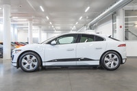 Jaguar I-PACE SE 2021: - Extérieur blanc FUJI et intérieur en cuir noir EBONY - Garantie du manufact... (image 6)
