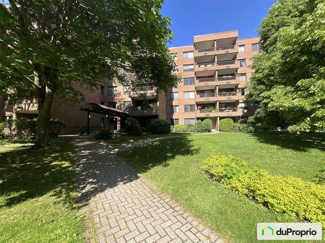 $296,500 - Condominium for sale in St-Sacrement — photo 1