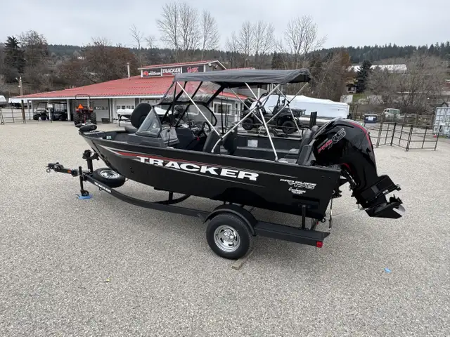 2026 TRACKER ProGuide V175CB Fishing Boat in Powerboats & Motorboats in Vernon - Image 10