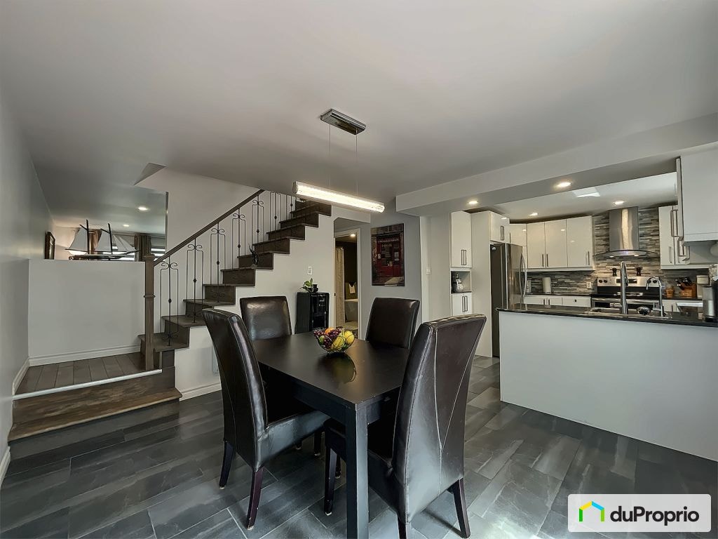 $550,000 - Country home for sale in Chertsey — photo 3