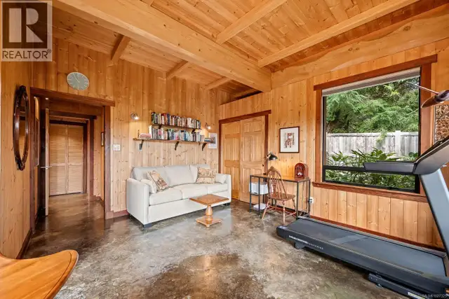 825 Austin Dr Cortes Island, British Columbia in Houses for Sale in Campbell River - Image 34